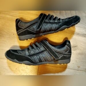 Steve Madden Black Sneaker Shoes